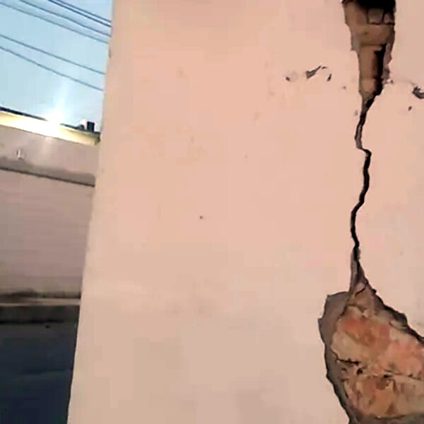Protección Civil revisa estructuras tras el temblor en Nuevo León hoy.