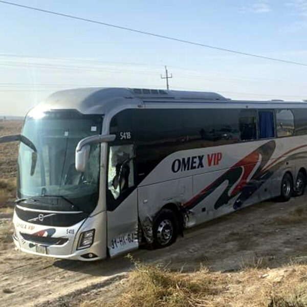 Accidente de autobús rumbo a Nuevo Laredo deja cinco lesionados en Saltillo