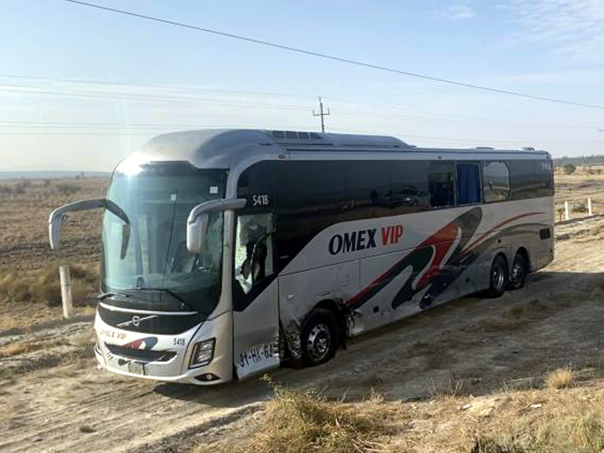 Accidente de autobús rumbo a Nuevo Laredo deja cinco lesionados en Saltillo