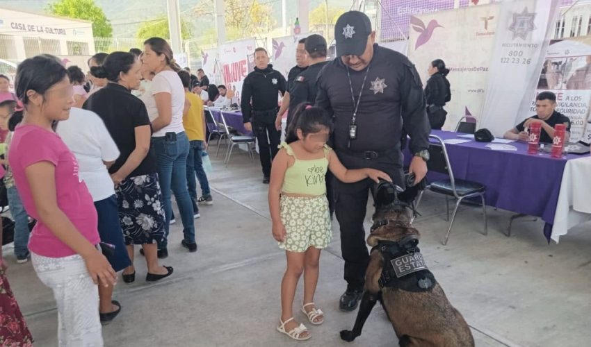 Guardia Estatal convive con la ciudadanía en brigada Transformando familias