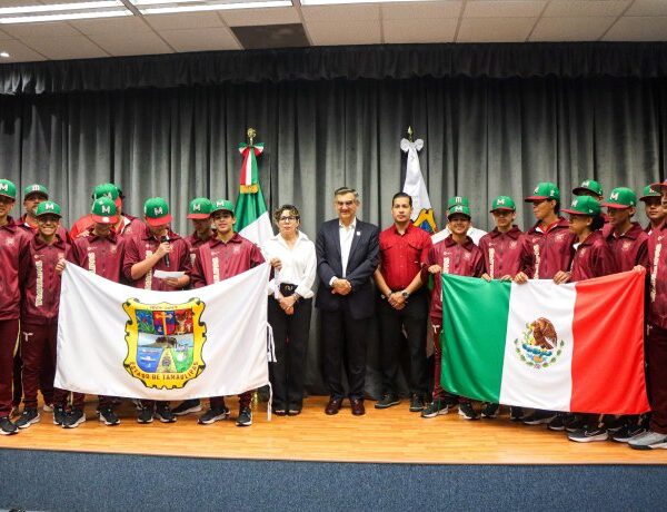 Abanderan a beisbolistas tamaulipecos que participarán en Torneo Latinoamericano