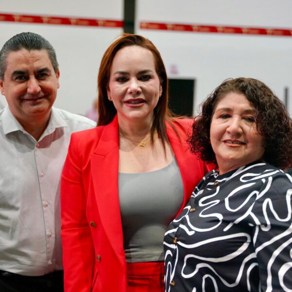 Refrenda Carmen Lilia compromiso con la rendición de cuentas ante la Auditoría Superior de la Federación