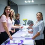 Entrega DIF estatal estímulos económicos a personas adultas mayores de 25 municipios