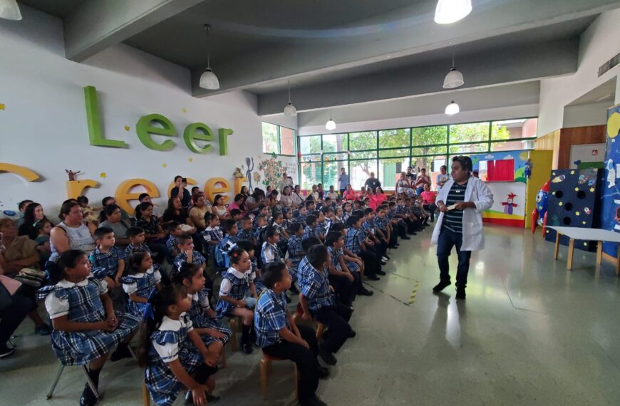 Disfrutan pequeños estudiantes de Mañana Mágica en Estación Palabra
