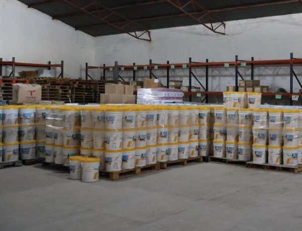 Da SET banderazo de salida a entrega de pintura para mantenimiento en escuelas