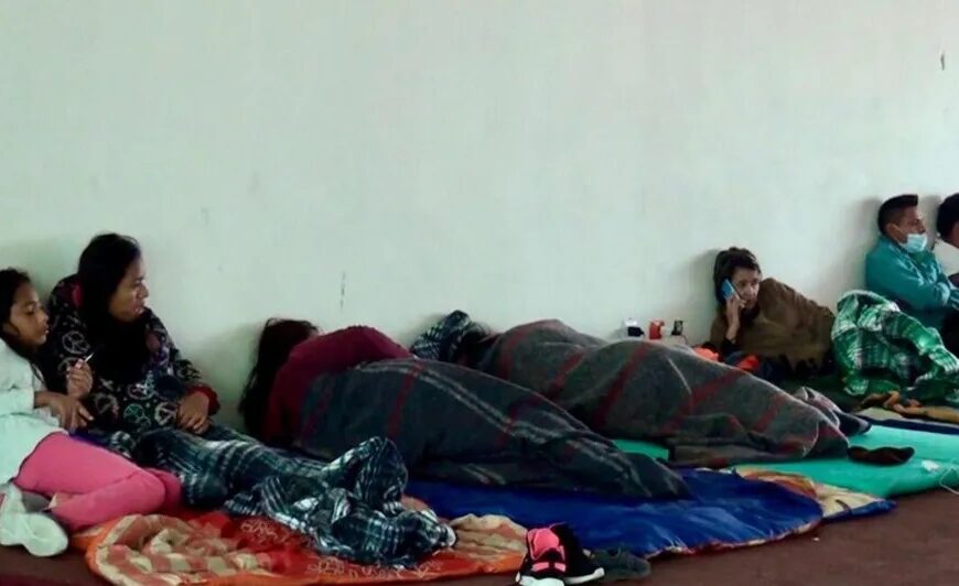 Por redadas antiinmigrantes en Texas activan los…