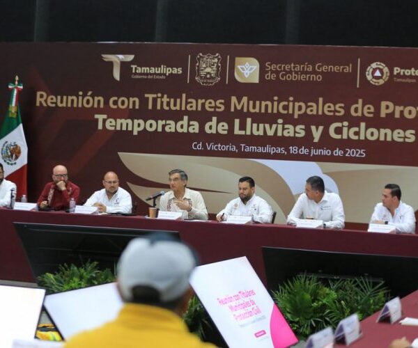 Convoca Américo a fortalecer acciones preventivas ante la temporada de lluvias y ciclones