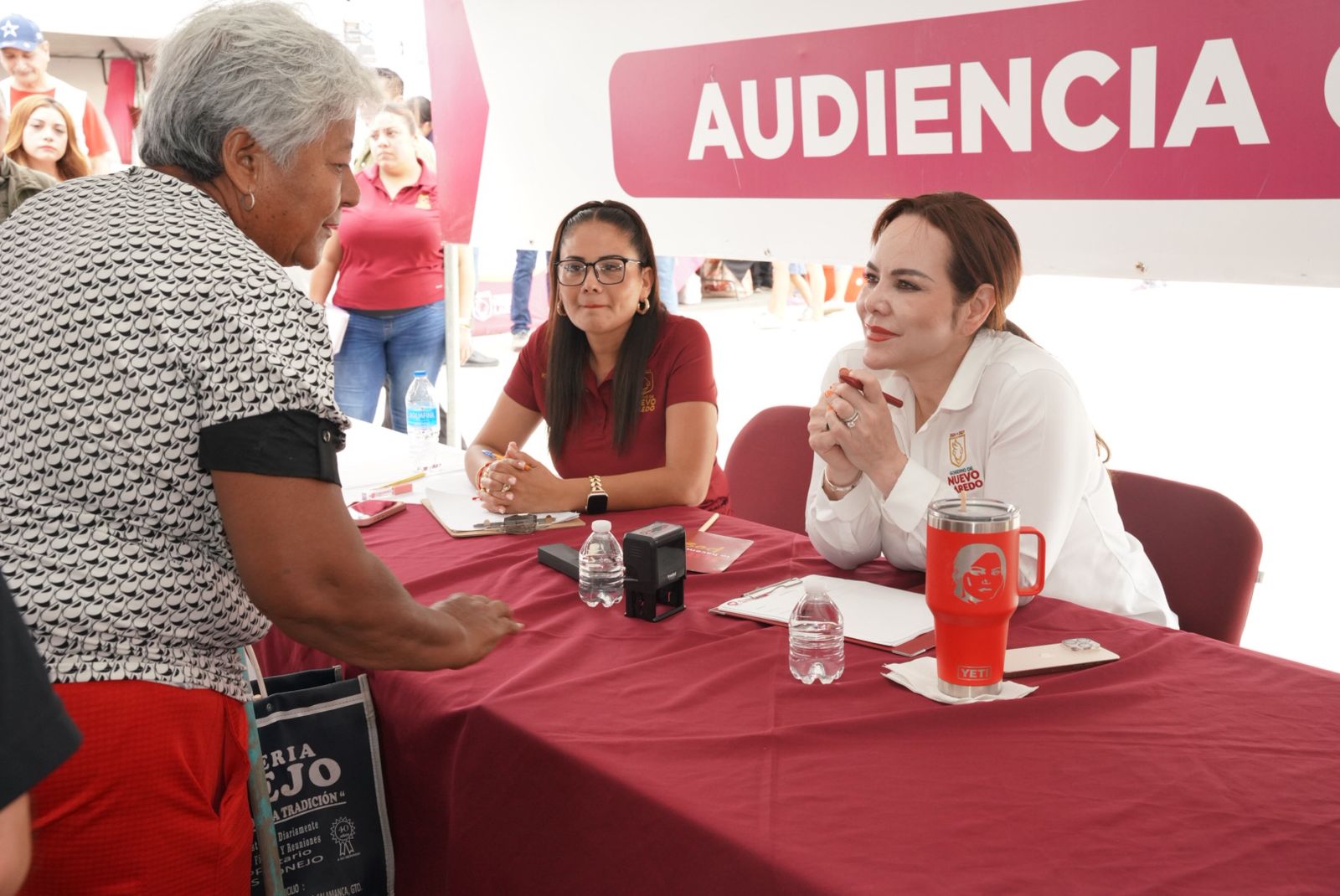 Familias de Las Torres agradecen a Carmen Lilia los beneficios de Presidencia cerquita de ti