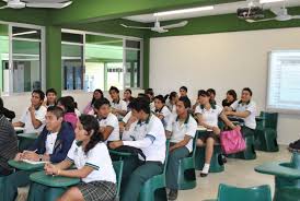 Garantizan espacio en escuelas de nivel medio superior públicas a todos los egresados de secundaria