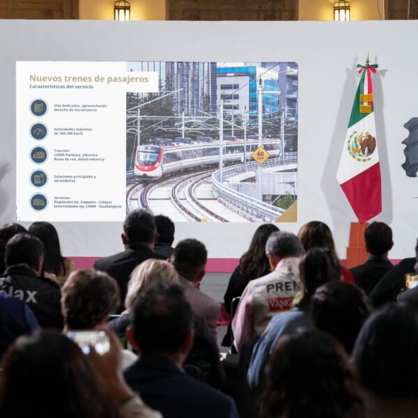 Anuncian avance de construcción del nuevo tren de pasajeros de Saltillo hacia Nuevo Laredo