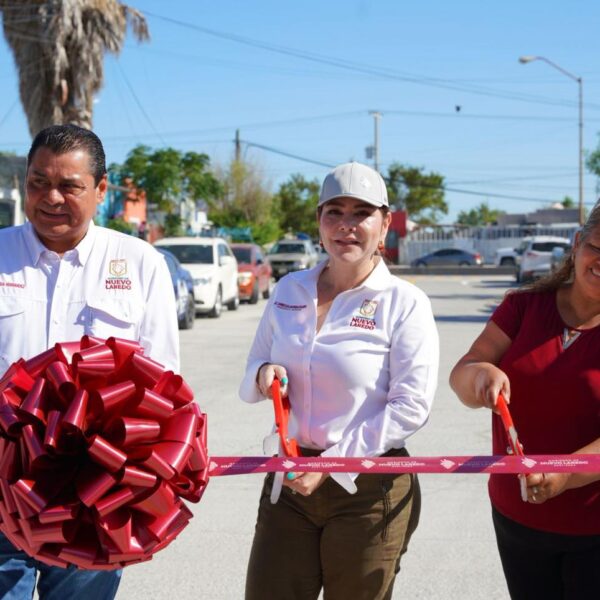 Alcaldesa entrega tres calles rehabilitadas con concreto hidráulico…