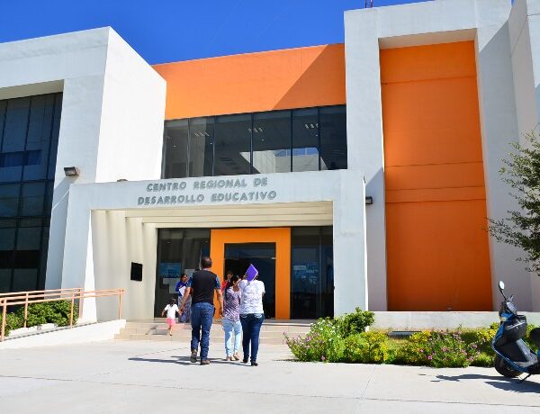 Llegarán 75,000 paquetes de útiles escolares a Nuevo…