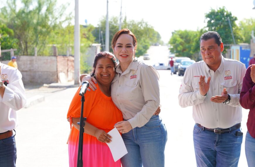 Carmen Lilia entrega obras de pavimentación en la colonia 150 Aniversario