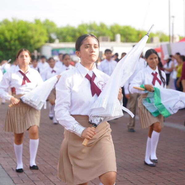 Invitan al tradicional desfile cívico por el aniversario de la Independencia de México