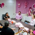 DIF entrega prótesis mamarias y brasieres especiales a mujeres que enfrentaron cáncer de mama