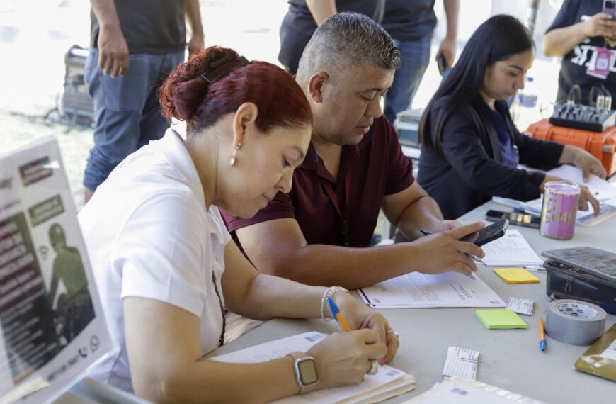 Llevan más de 400 vacantes a familias de la colonia La Fe con Empleo en…