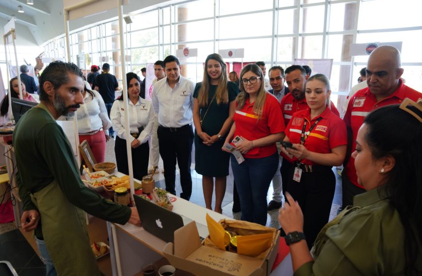 Impulsan crecimiento de Pymes con la feria de proveedores de OXXO Nuevo Laredo
