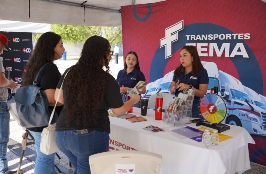 Jóvenes de Nuevo Laredo encuentran oportunidades laborales en Segunda Feria Universitaria del Empleo