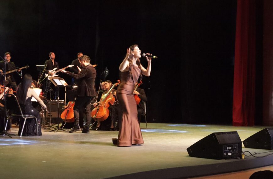 Nuevo Laredo vivió una velada inolvidable con la presentación de la obra Polvo enamorado