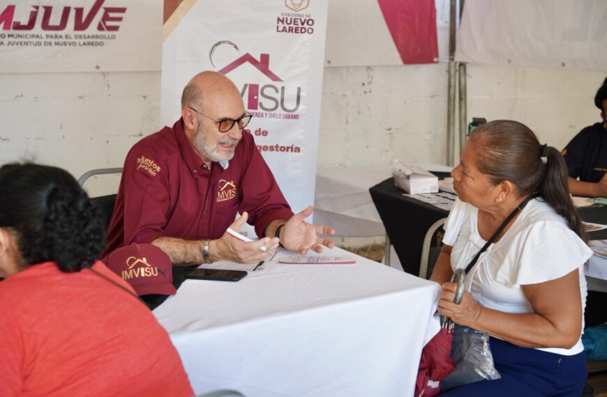 Imvisu avanza en el programa Bloquera Comunitaria para mejorar casas en Nuevo Laredo