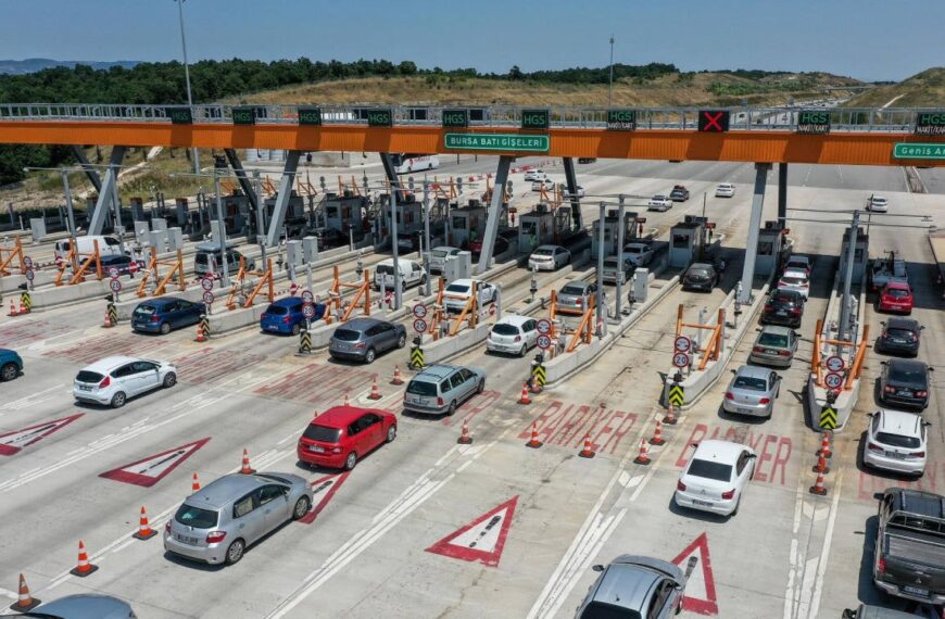 Las tarifas de peajes en los puentes internacionales podrían aumentar a finales de año