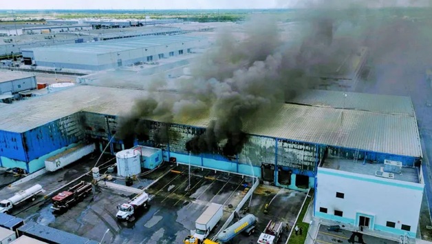 Se incendia maquiladora en Reynosa; evacúan a decenas de trabajadores