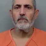 Arrestan a hombre de Laredo por agredir a su madre con una botella de chile