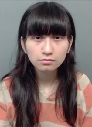 Arrestan a niñera tras encontrar a niño de 2 años vagando solo en Laredo