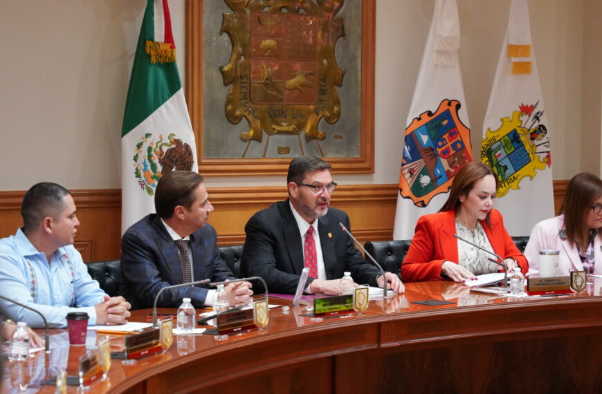 Cabildo de Nuevo Laredo aprueba a Ernesto Ferrara Theriot como nuevo secretario del Ayuntamiento
