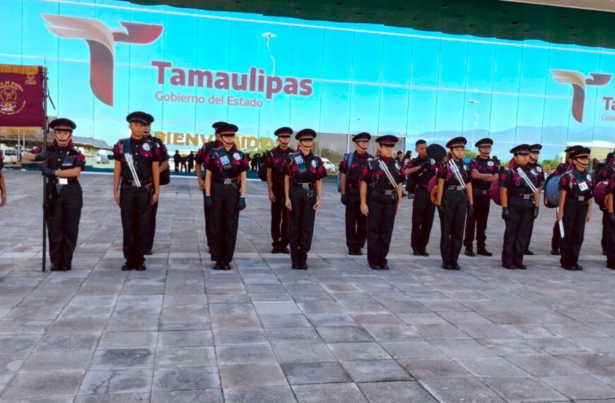 Destaca la banda de guerra Pegasos de la preparatoria municipal en concurso nacional