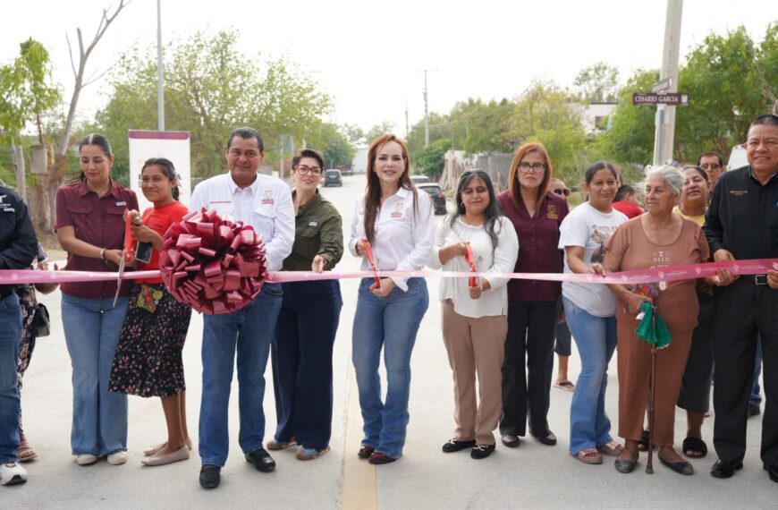 Carmen Lilia entrega obras de pavimentación en las colonias 150 Aniversario y Francisco Villa