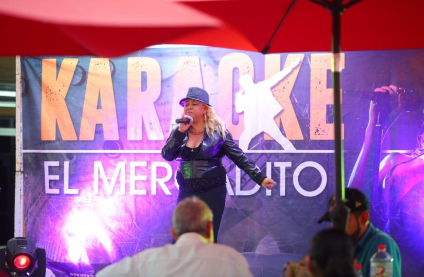 Invitan a la final del concurso de karaoke Cantando en el Mercado en el centro histórico