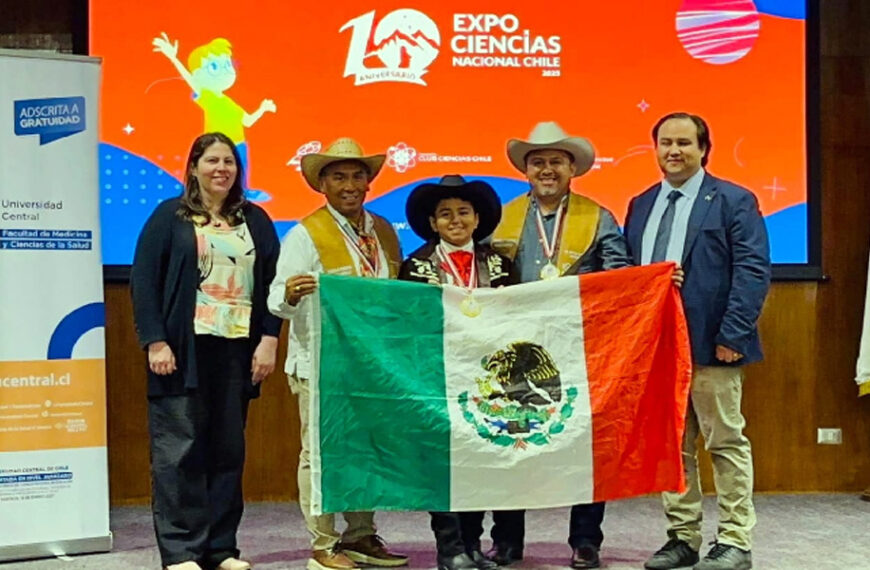Alumno de Reynosa gana para México medalla de oro en ExpoCiencias Chile 2025