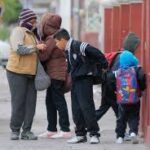 Reportan ausencia del 11% en las aulas escolares por las temperaturas bajas