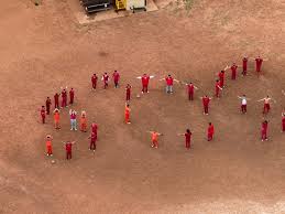 Amplía jueza federal derecho a audiencias de fianza para inmigrantes detenidos en EU