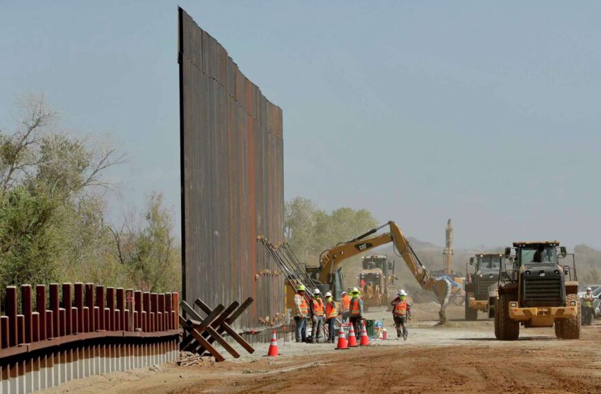 Laredenses se oponen a los planes de construcción del muro fronterizo de Trump
