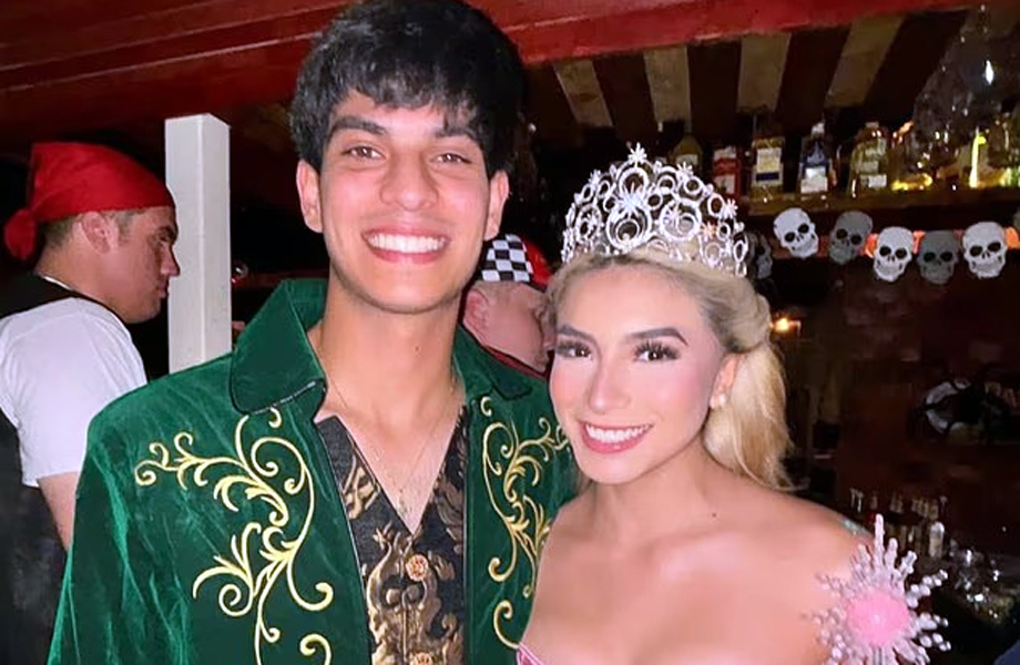 Un recuerdo de Halloween de tiempos ms felices muestra a Brianna Aguilera quien cay a su muerte desde un balcn del piso 17 unas semanas despus sonriendo con un disfraz de Glinda y una corona brillante junto a su novio Aldo Snchez de 20 aos vestido como el Prncipe Fiyero