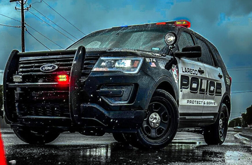 Laredo Police rompe marca con 1,100 aspirantes; sueldo inicial $55,598.40 para nuevos oficiales.