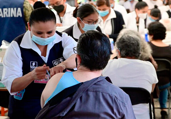 Se enciende alerta por la baja respuesta a vacunarse contra Covid e influeza en Tamaulipas