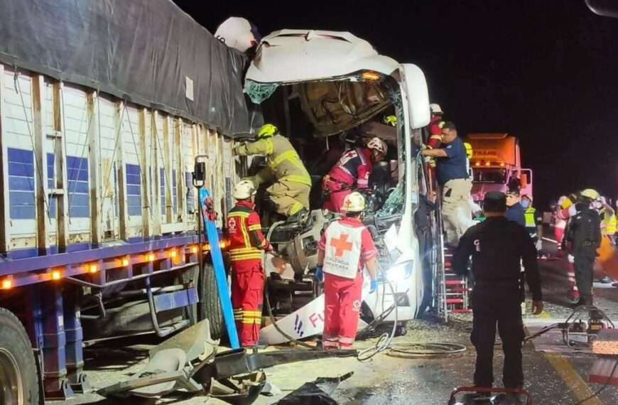 Trágico diciembre: se registran 88 accidentes carreteros y cobran 17 vidas