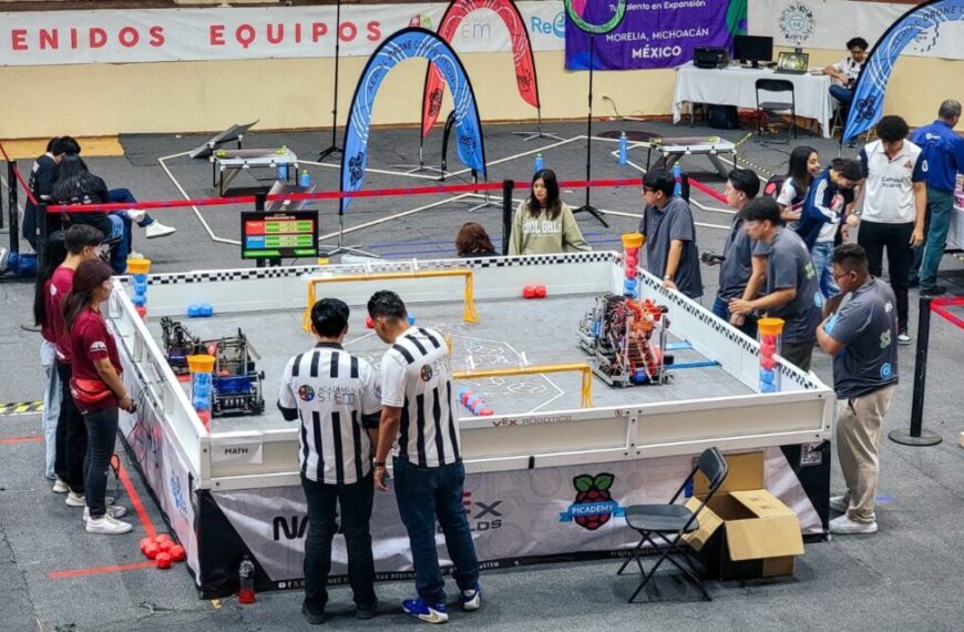 Ganan jóvenes estudiantes de Matamoros subcampeonato internacional de robótica