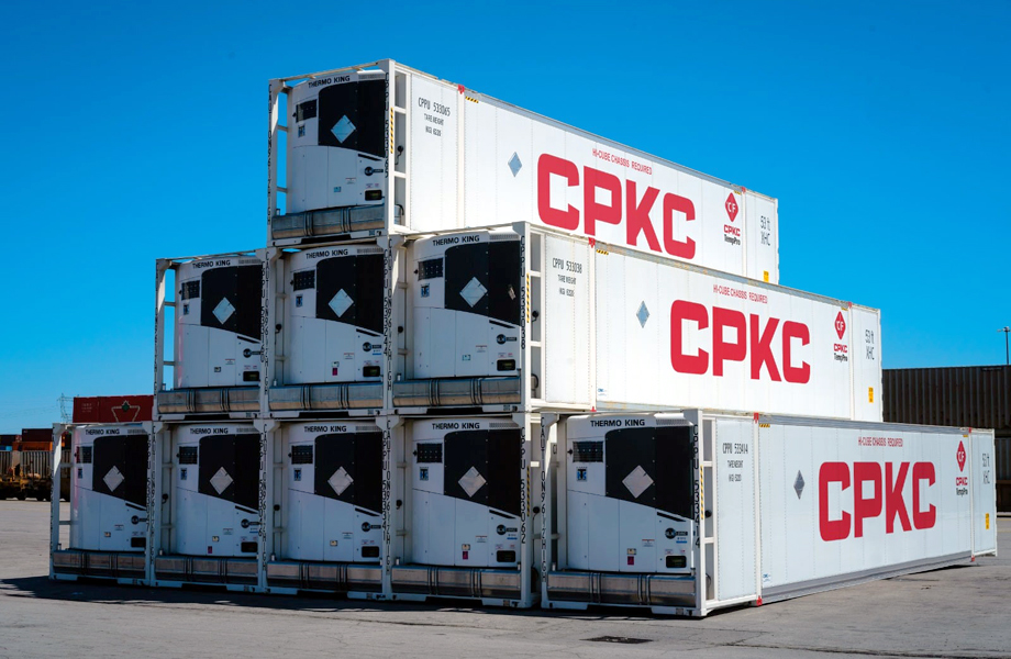 Contenedores refrigerados de CPKC utilizados para transporte ferroviario de alimentos en competencia con el autotransporte
