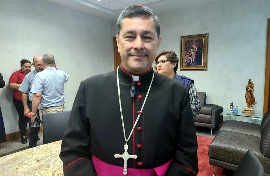 Obispo Alfonso Miranda titular de la Dicesis de Piedras Negras previo a un encuentro pastoral
