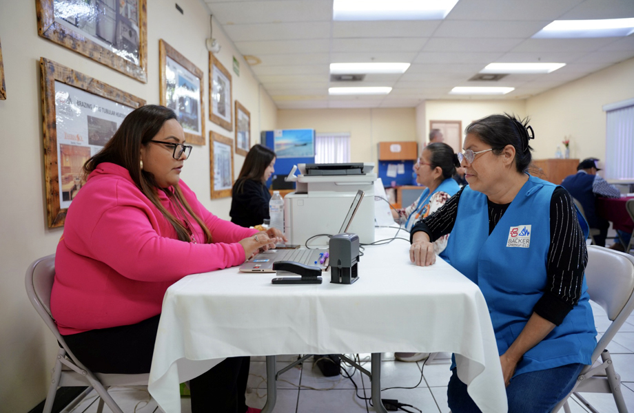 Mdulo de trmites municipales instalado dentro de la empresa para facilitar gestiones a las y los empleados