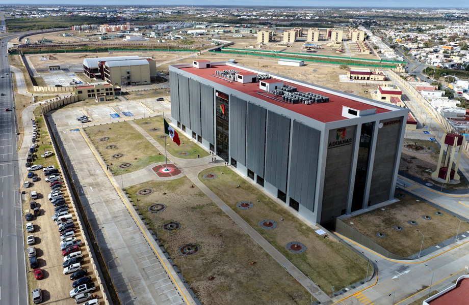 Vista aérea del complejo de la ANAM en Nuevo Laredo, desde donde se coordinarán las operaciones aduaneras de todo el país.