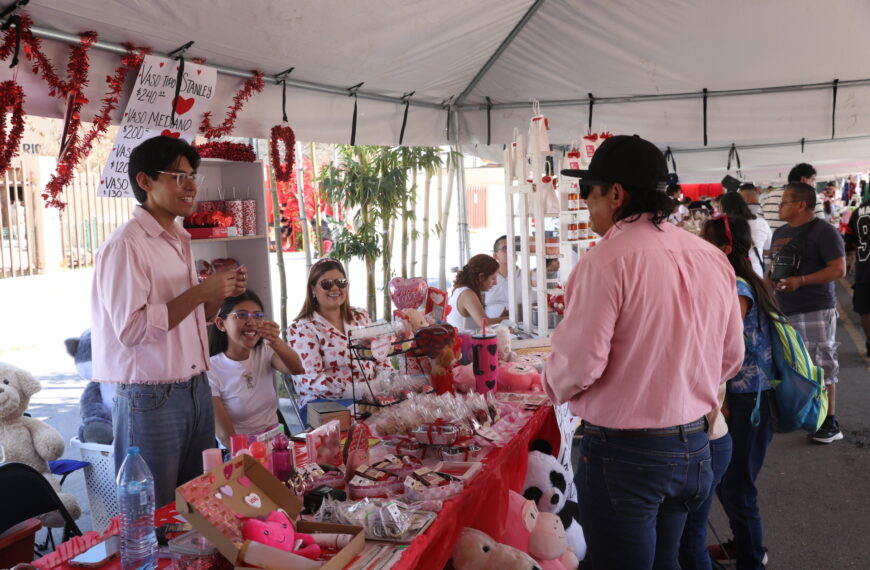 Invita el gobierno municipal a los emprendedores locales a inscribirse al Bazar San Valentín
