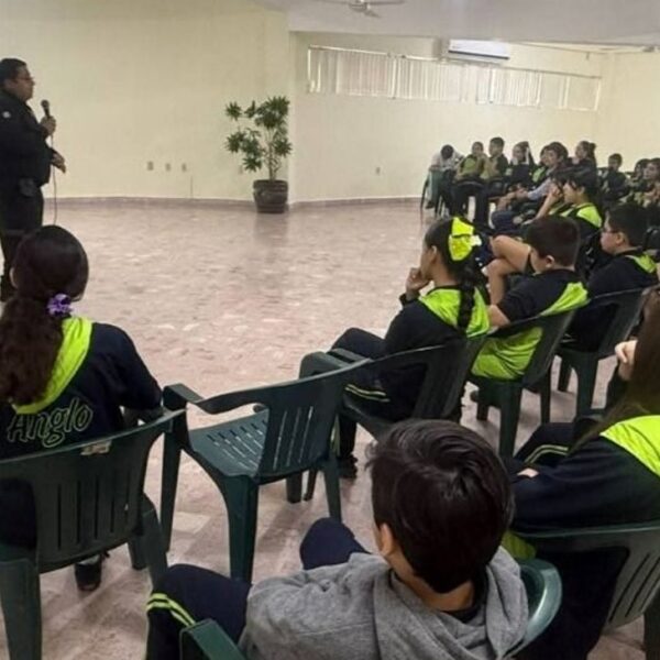 Guardia Estatal Cibernética realiza conferencias sobre seguridad para evitar delitos