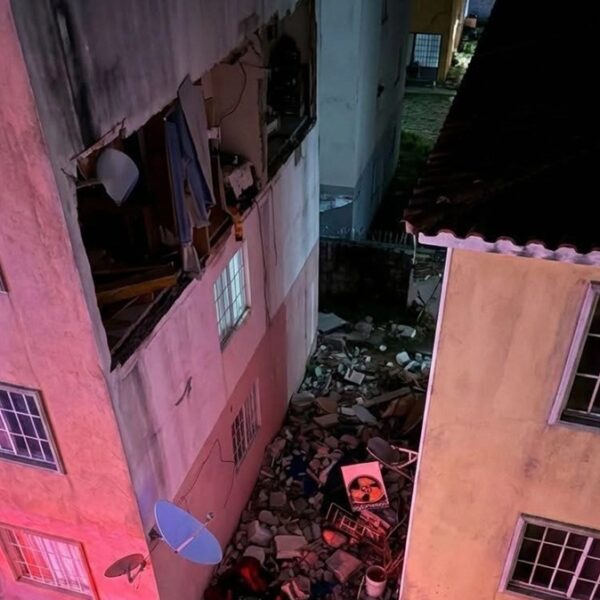 Explosión en departamento en Tamaulipas deja a hombre con quemaduras severas