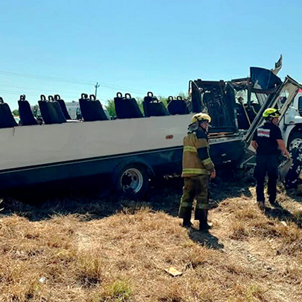 Accidente deja a 15 peregrinas lesionadas en Tamaulipas; iban al santuario El Chorrito