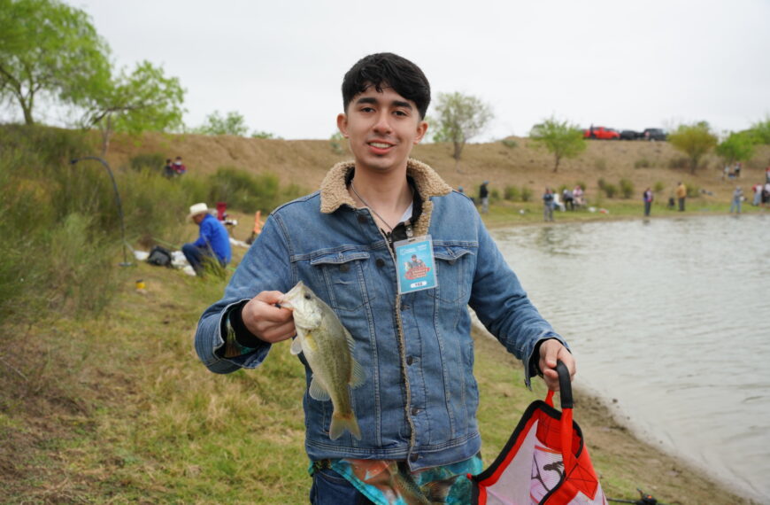 Responden familias a torneo y clínica de pesca organizada por el gobierno municipal
